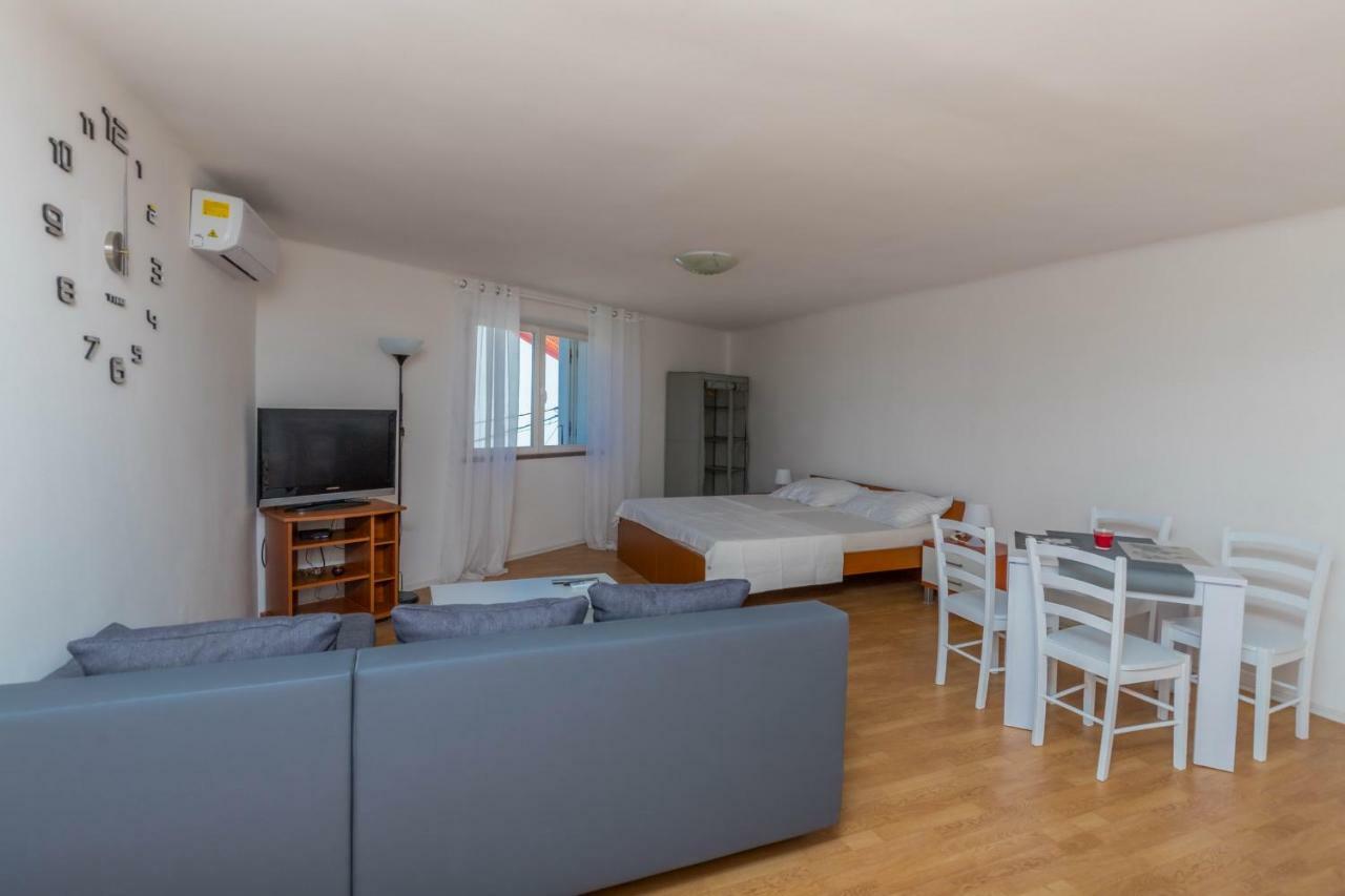 app Cor2 Lägenhet Selce Exteriör bild